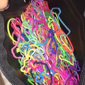SOLD on Merc - HUGE lot of Silly Bands